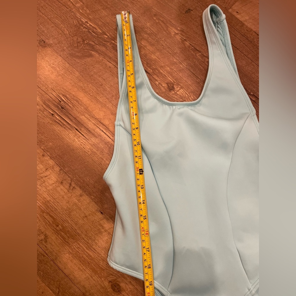 Dippin’ Daisy One-Piece‎ Swimsuit - Picture 5 of 9